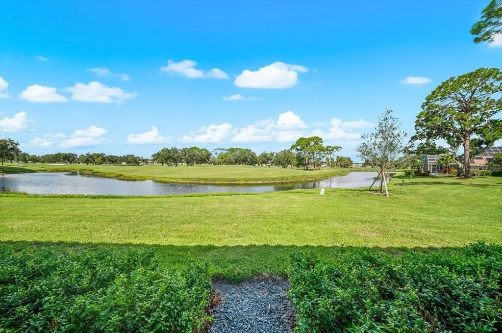 Photo of 7306 GOLF POINTE CIRCLE