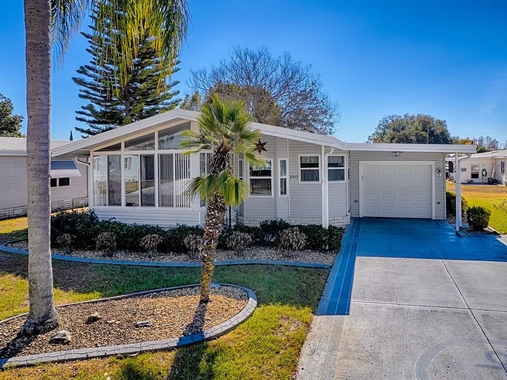 Photo of 3217 MANATEE ROAD