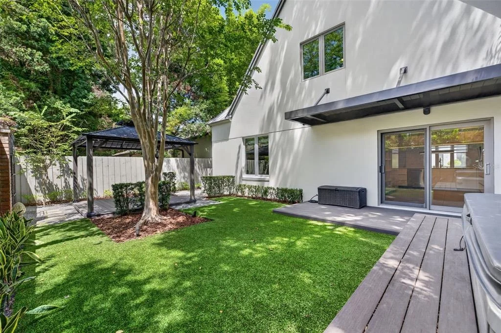 Photo of 720 PANSY AVENUE