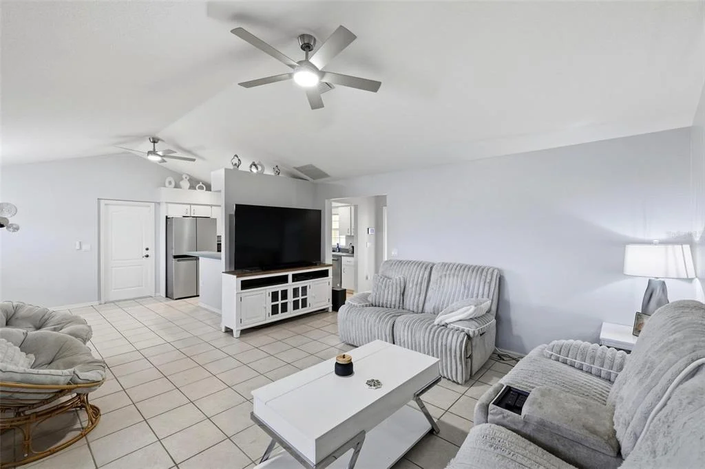 Photo of 9910 GULFSTREAM BOULEVARD