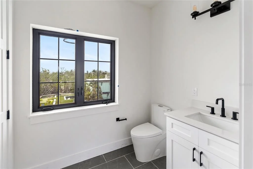 Photo of 569 BAYVIEW DRIVE