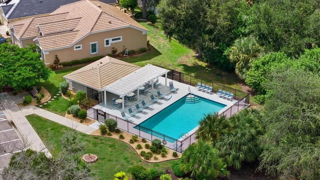 Photo of 324 LANGHOLM DRIVE