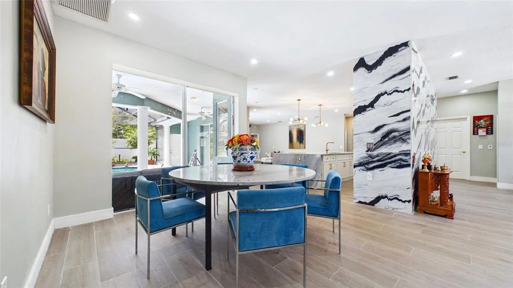 Photo of 7225 RIVER FOREST LANE