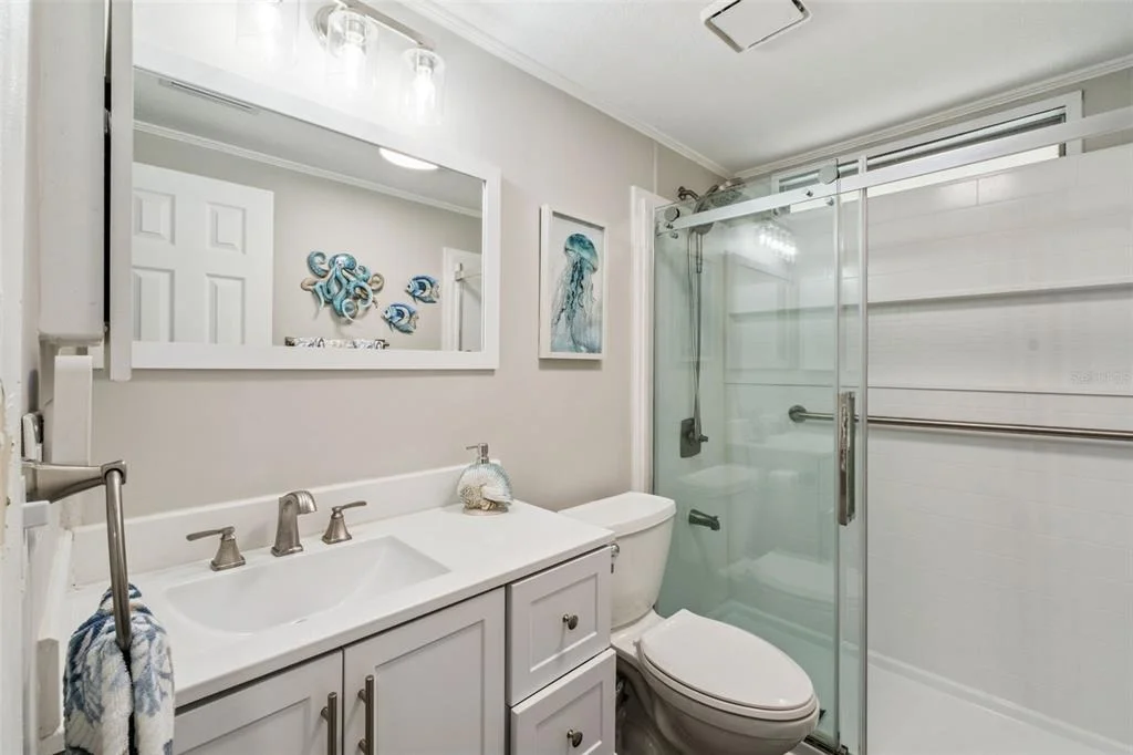 Photo of 301 LAKEVIEW DRIVE