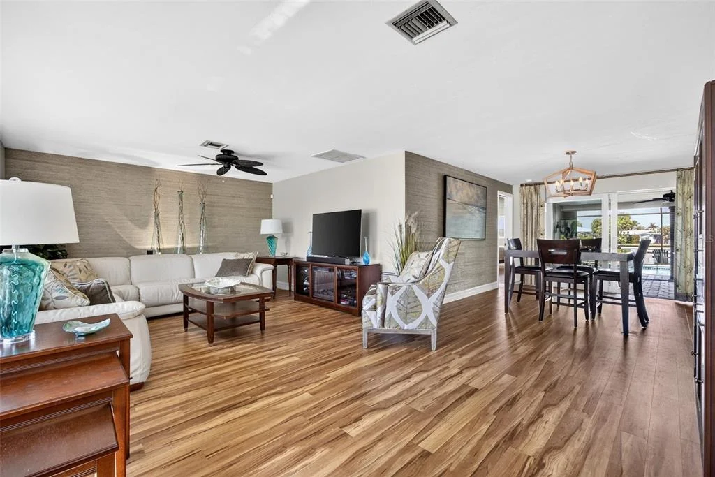 Photo of 359 BAL HARBOR BOULEVARD