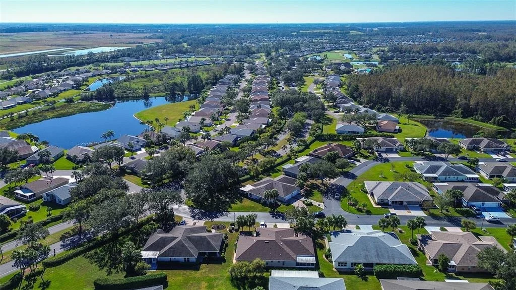 Photo of 29417 CADDYSHACK LANE