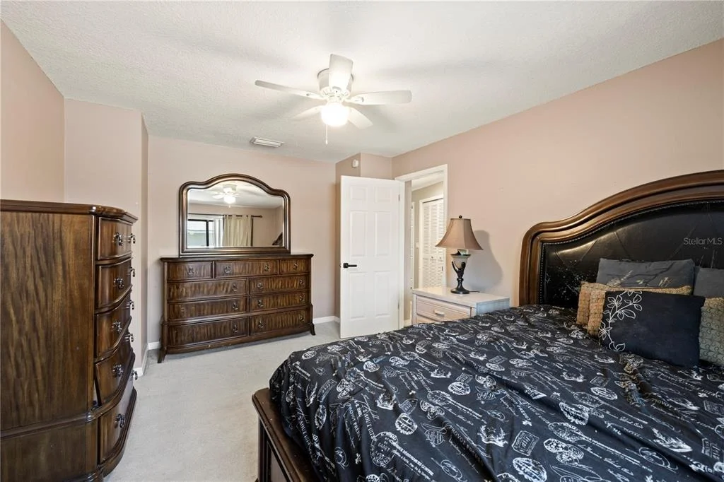 Photo of 14947 LAKE FOREST DRIVE