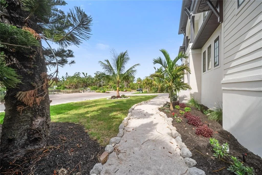 Photo of 626 BUTTONWOOD DRIVE