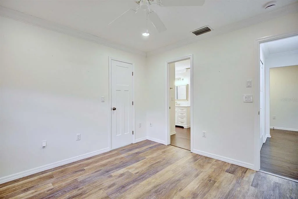 Photo of 3855 RODEO DRIVE