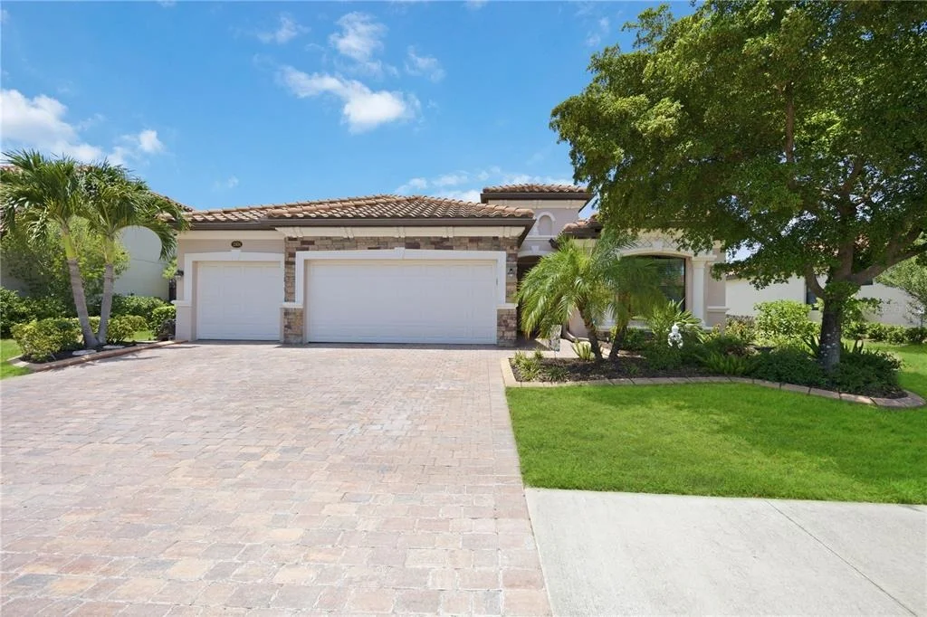 Photo of 13834 VANCANZA DRIVE