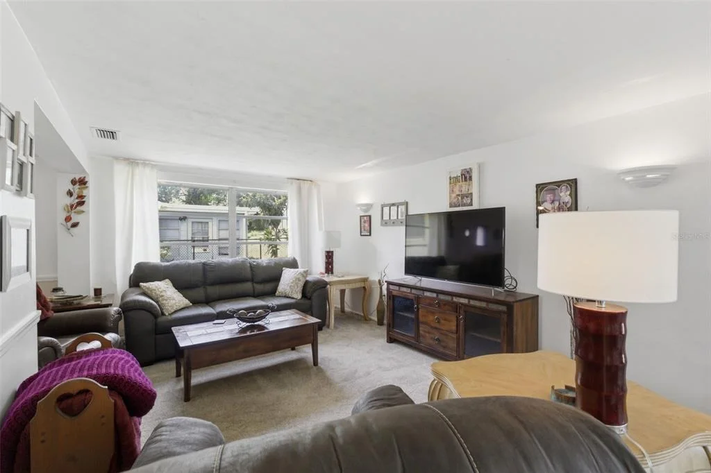 Photo of 12219 QUAIL RUN ROW