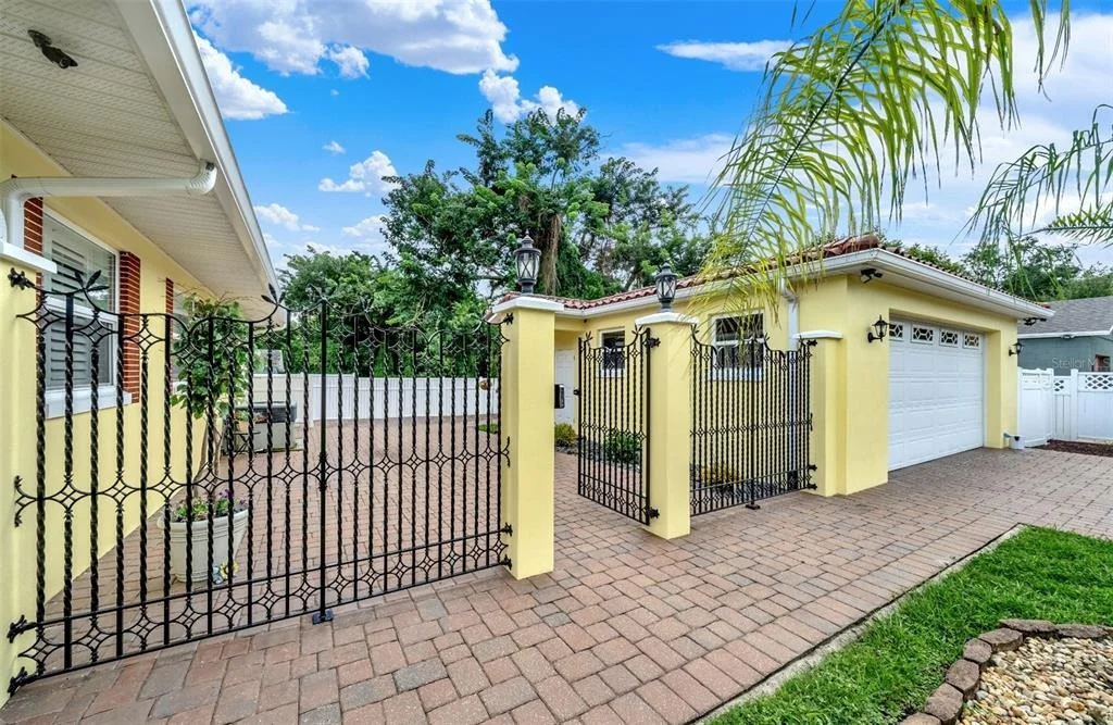 Photo of 123 SUNRISE BOULEVARD