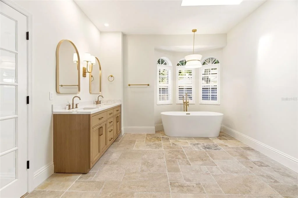 Photo of 8935 JONATHAN MANOR DRIVE