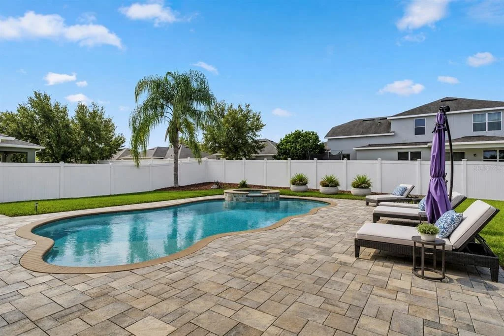 Photo of 637 GRASSY STONE DRIVE