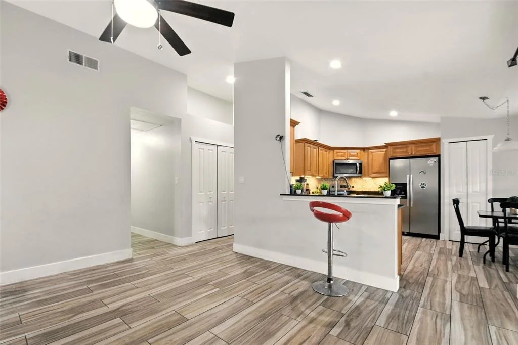 Photo of 6084 BROOKHILL CIRCLE