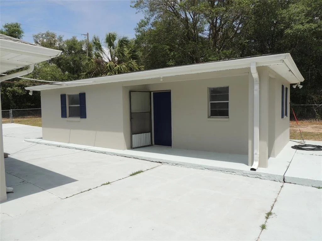 Photo of 13250 NE 52ND PLACE