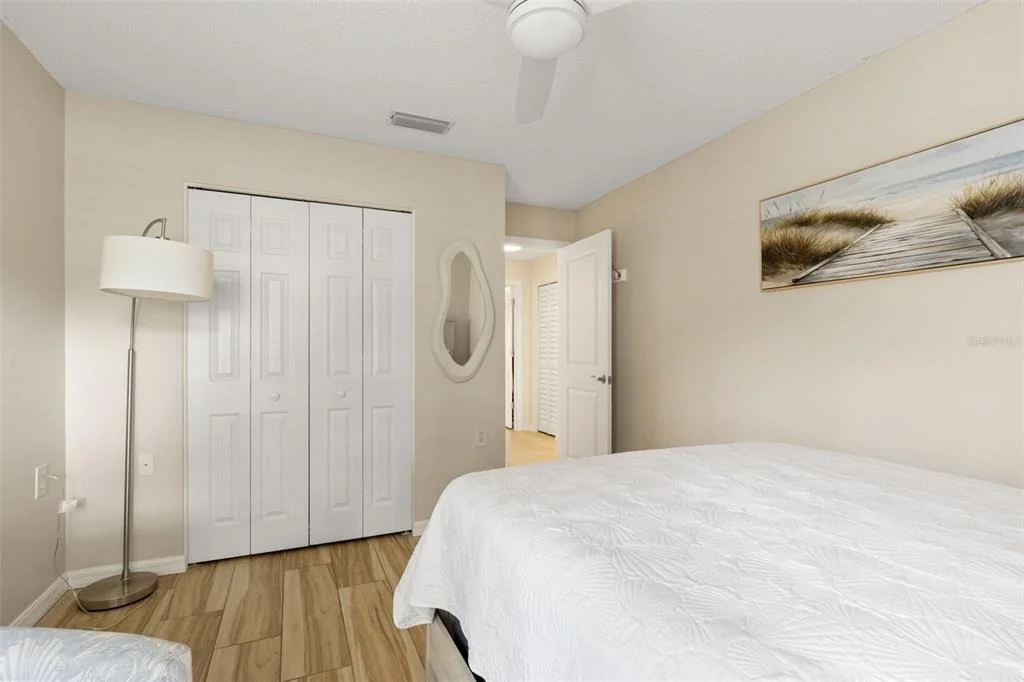 Photo of 7350 ROSEMONT LANE