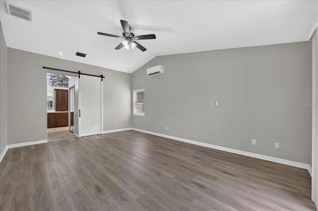 Photo of 854 CHRISTINA CIRCLE