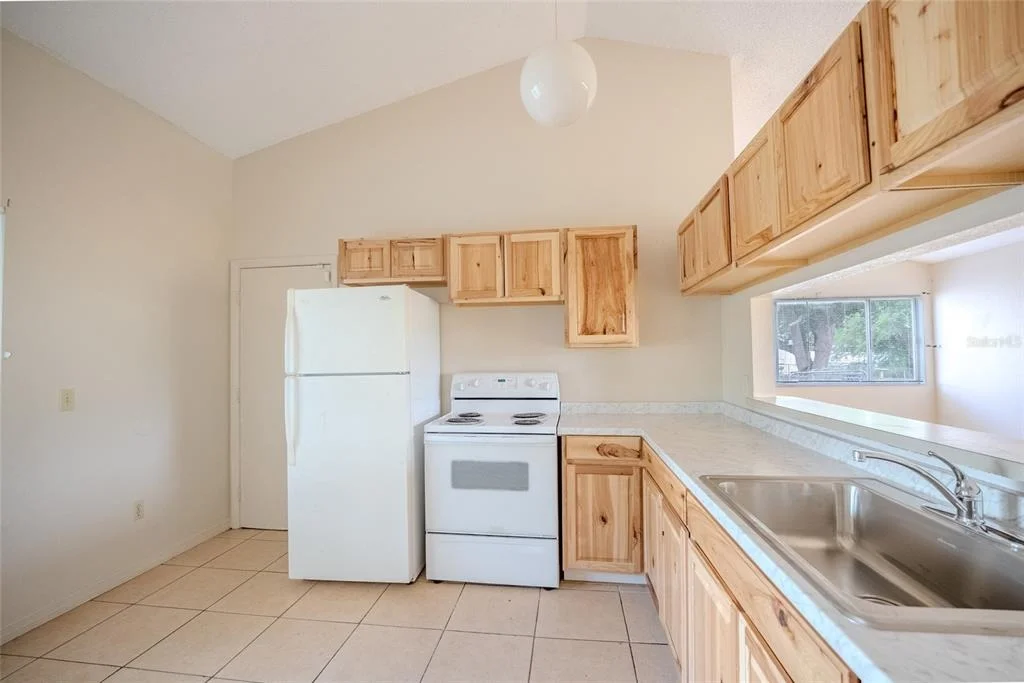 Photo of 21 SPRING LOOP CIRCLE