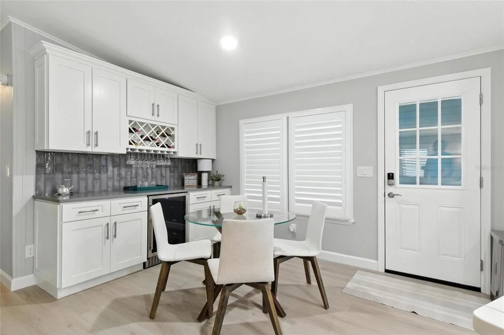 Photo of 38 PLUMOSA DRIVE