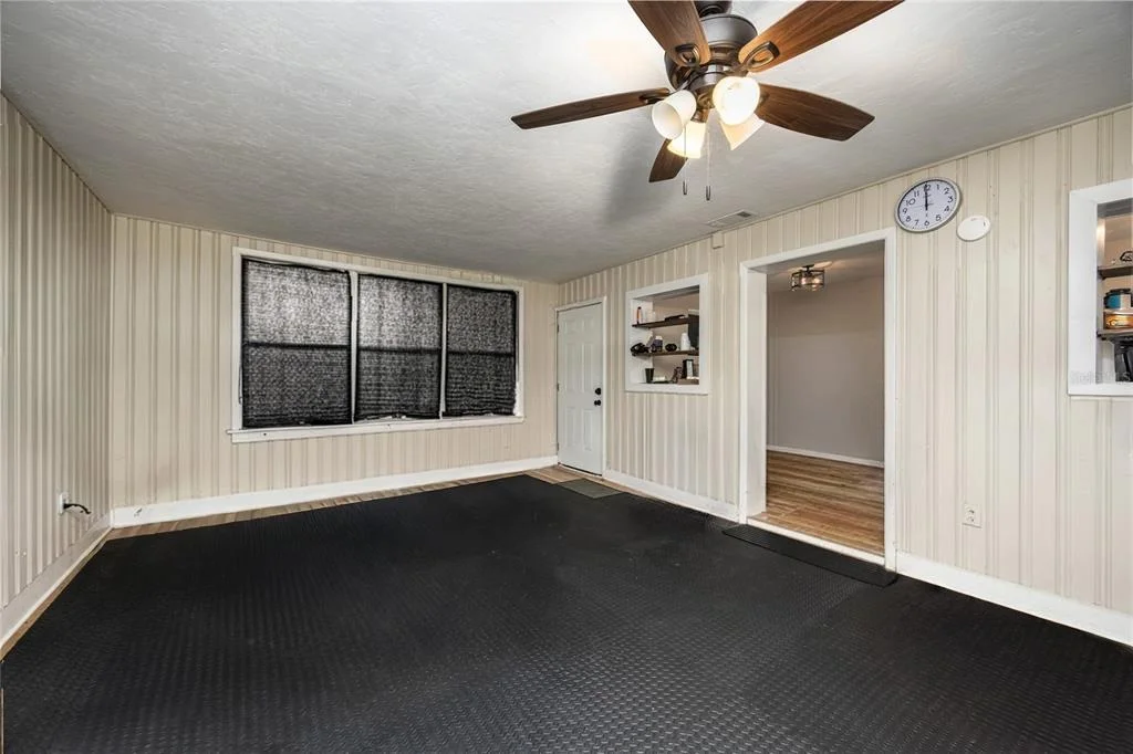 Photo of 1503 SE 28TH PLACE
