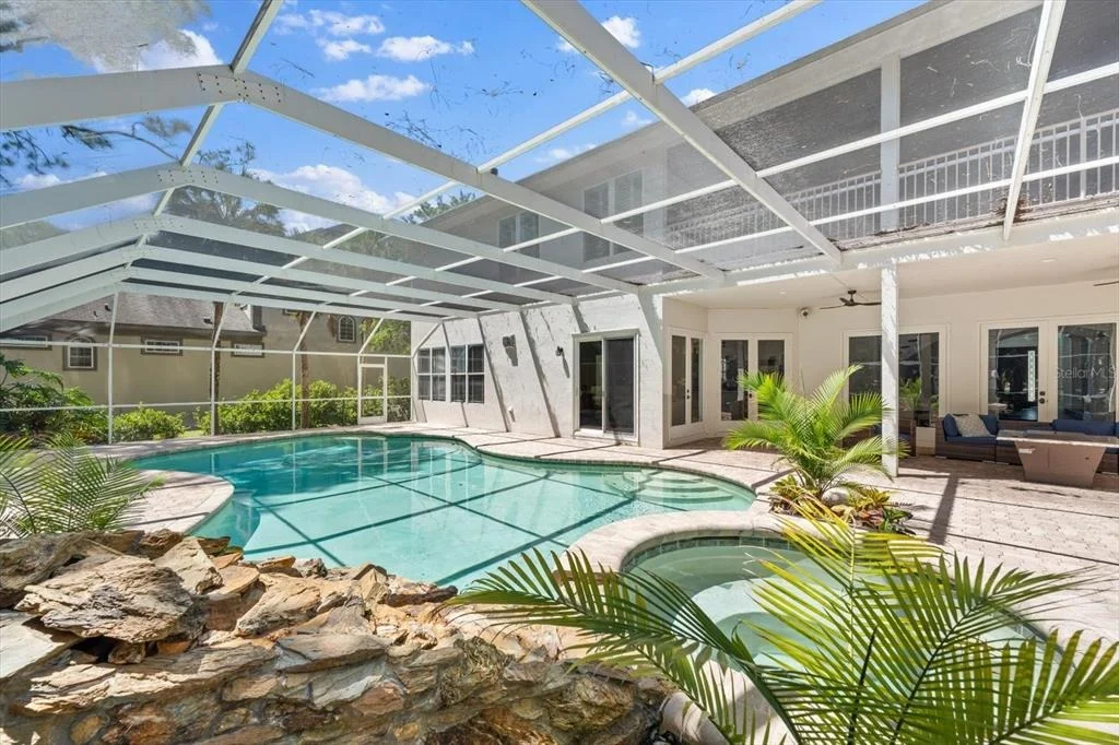 Photo of 6413 MACLAURIN DRIVE