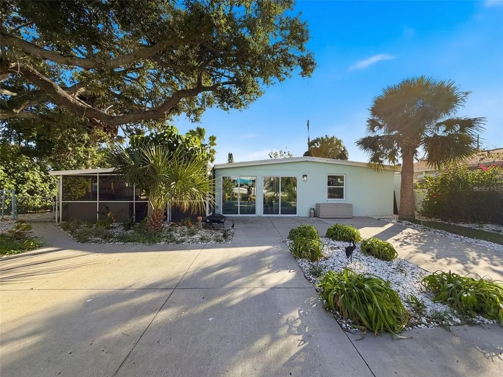 Photo of 6827 SANDERLING LANE