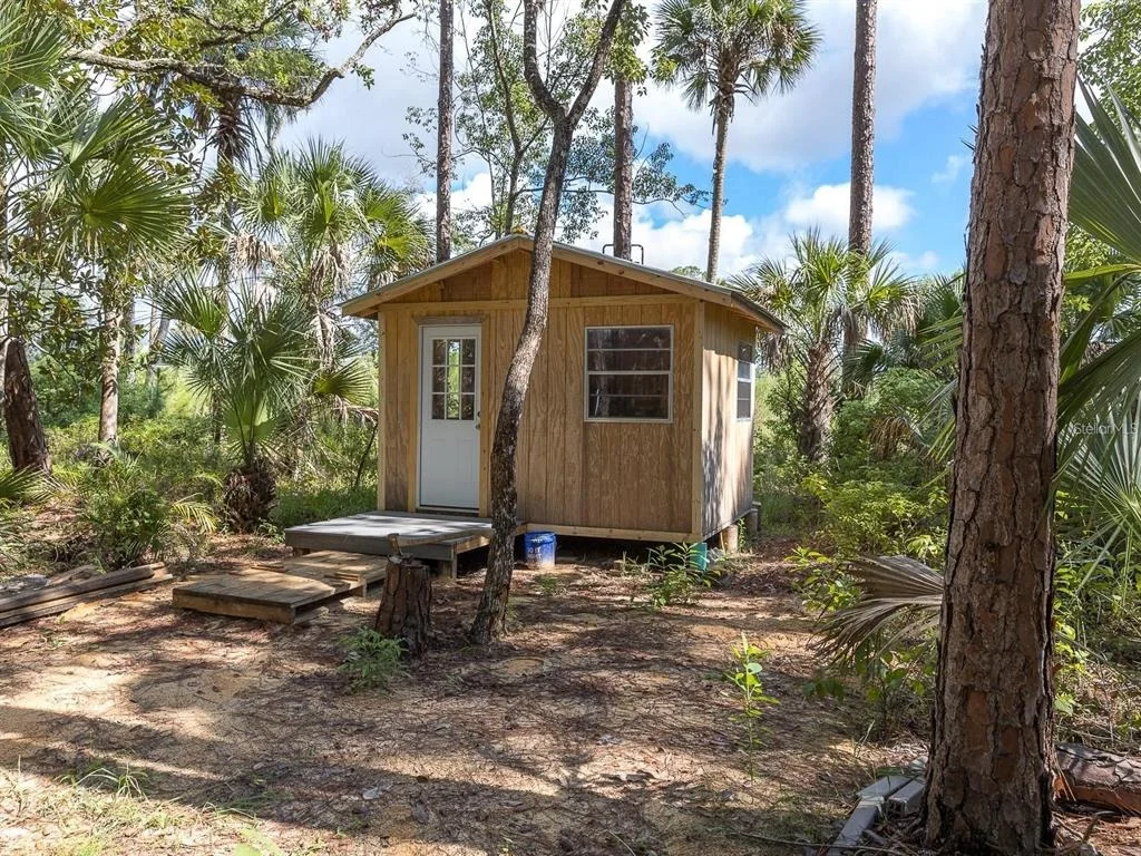 Photo of 37610 OAKLEE ROAD