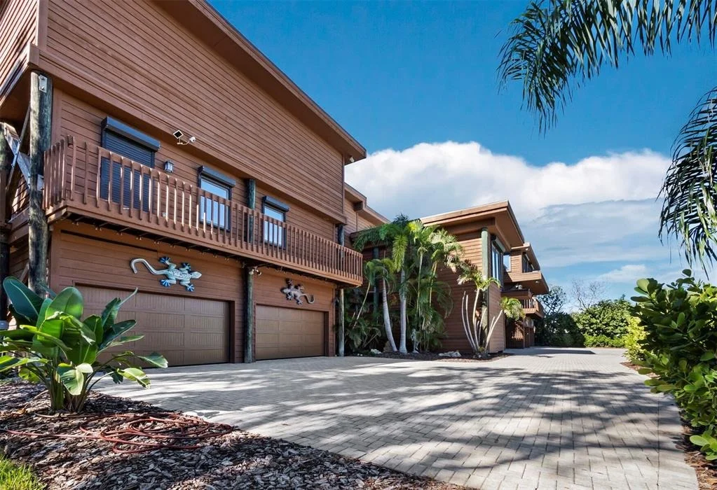 Photo of 6685 GULF OF MEXICO DRIVE