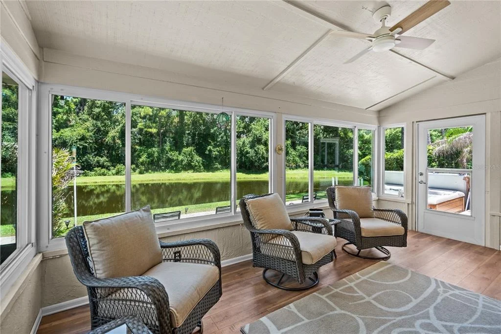Photo of 254 GLENBRIAR CIRCLE