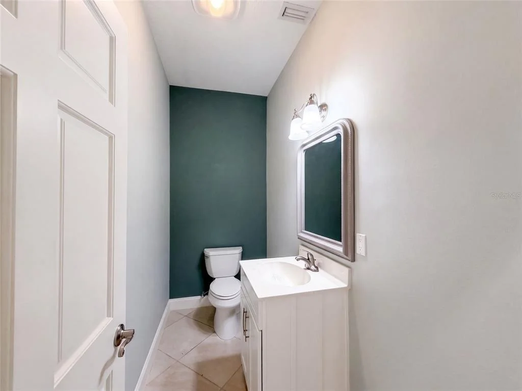 Photo of 4335 SE 8TH STREET