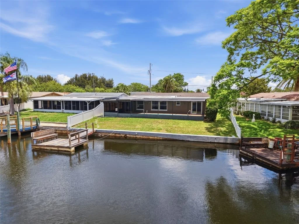 Photo of 12735 1ST ISLE