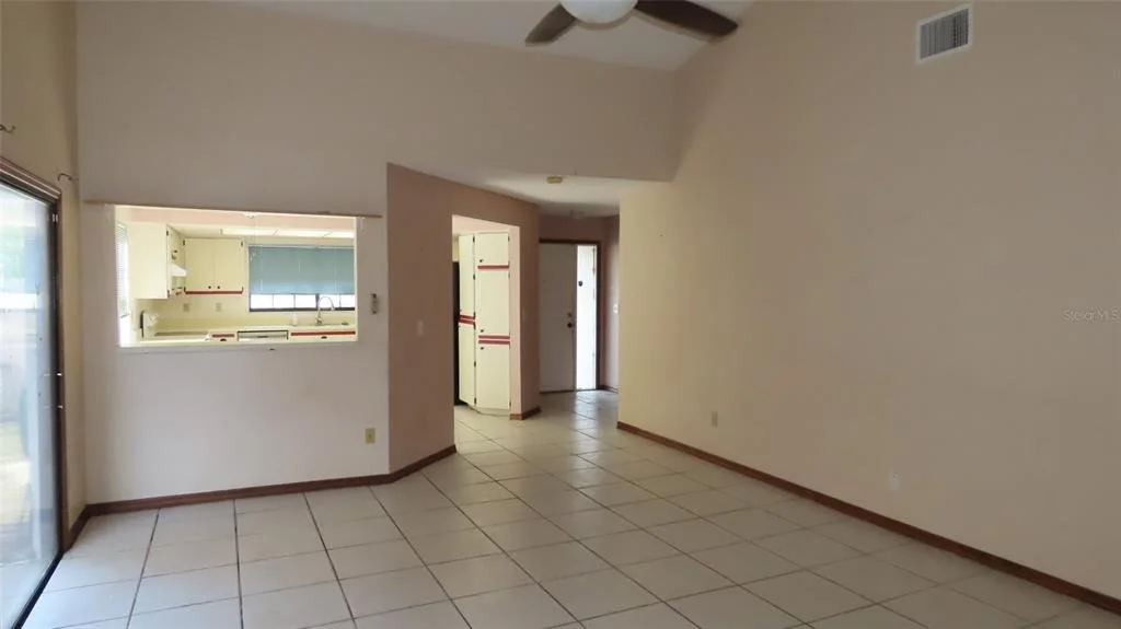 Photo of 3326 WHISPERING DRIVE N