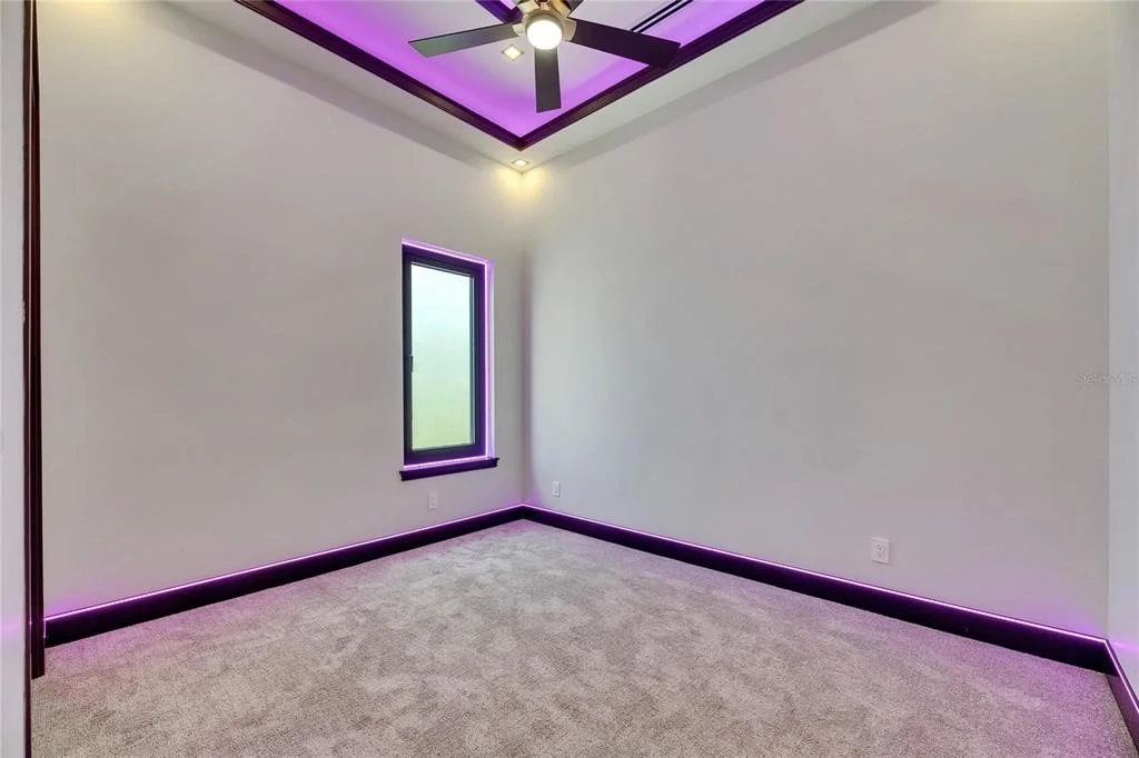 Photo of 6532 SIMONE SHORES CIRCLE