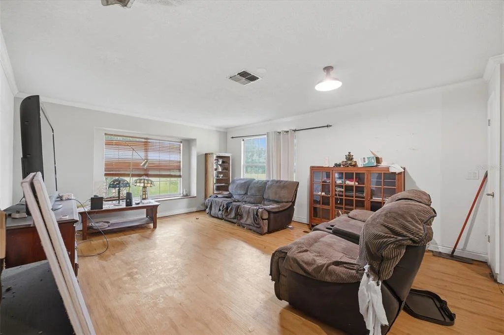 Photo of 15499 OAKCREST CIRCLE