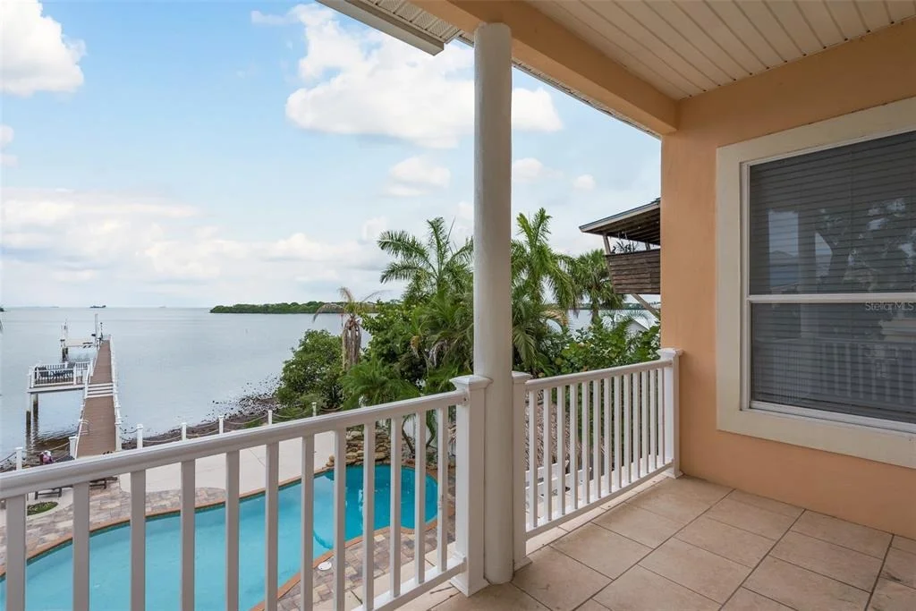 Photo of 302 SHORE DRIVE