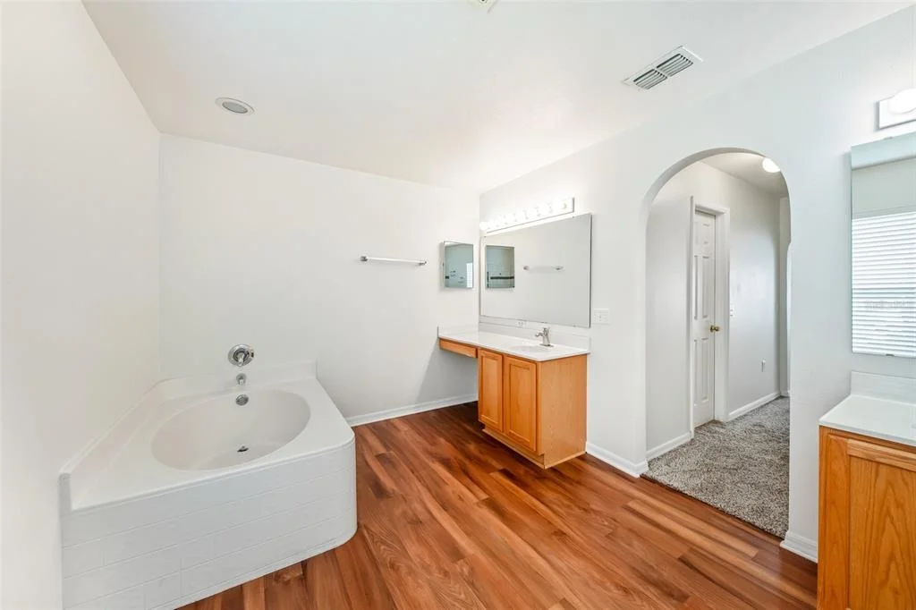 Photo of 464 FISH HAWK DRIVE