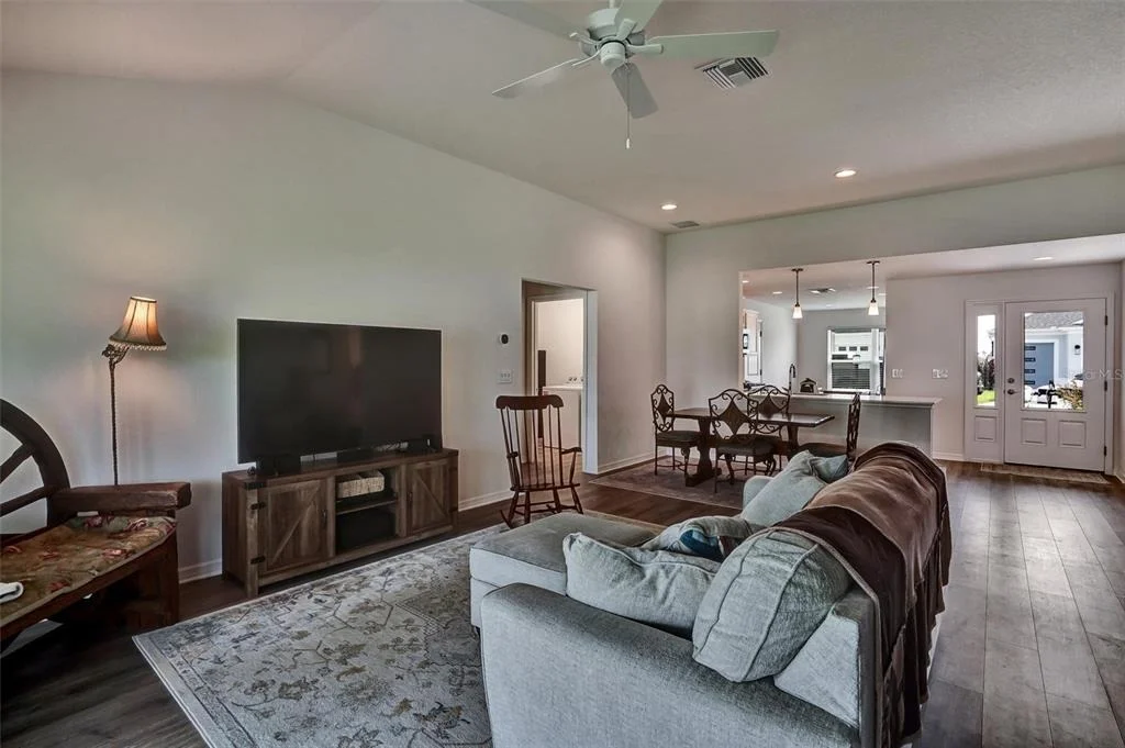 Photo of 1173 LONGENECKER LOOP