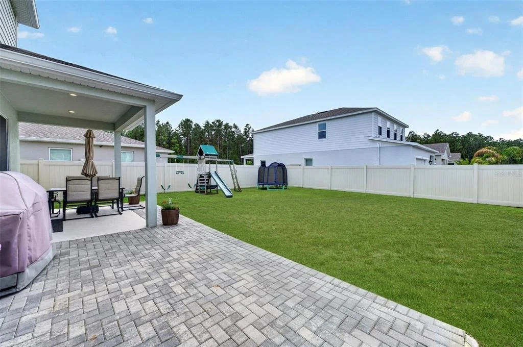 Photo of 381 CRESTWIND DRIVE