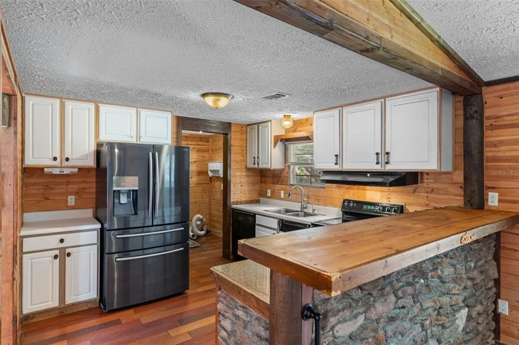 Photo of 3322 SUSAN DRIVE