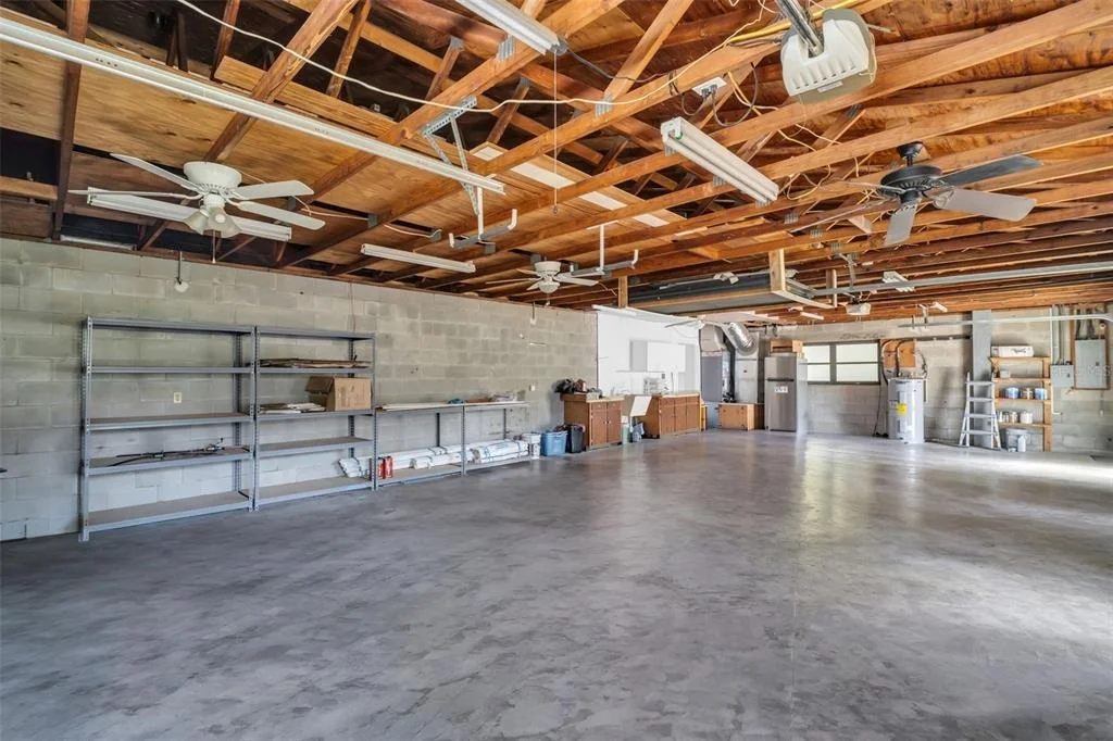 Photo of 810 WARREN ROAD
