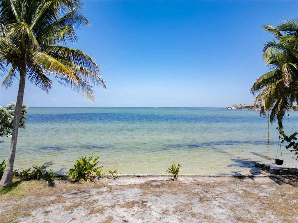 Photo of 1013 SYMPHONY ISLES BOULEVARD