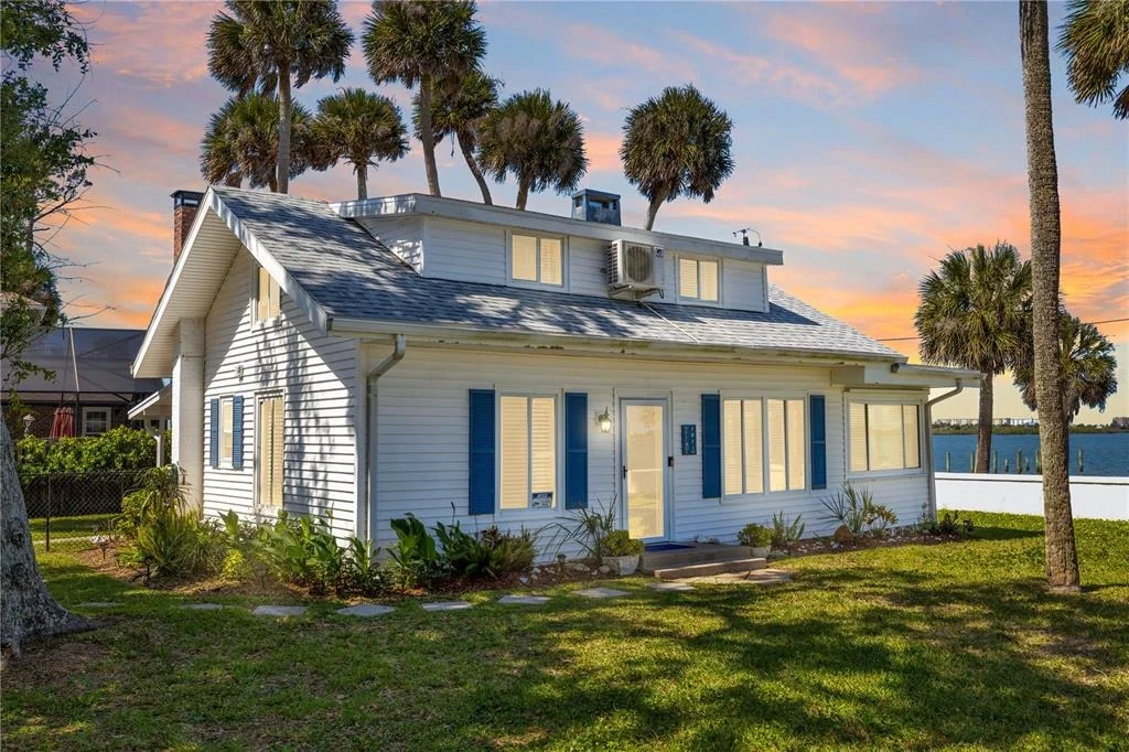Photo of 101 FLEMING AVENUE
