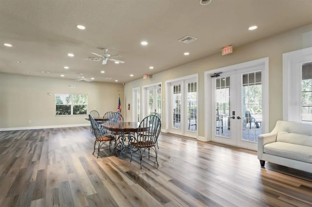 Photo of 571 OLD WINDSOR WAY
