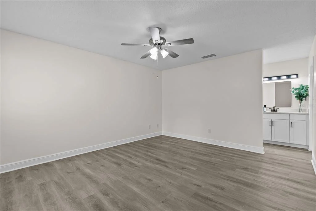 Photo of 1785 SUMMIT CHASE AVENUE