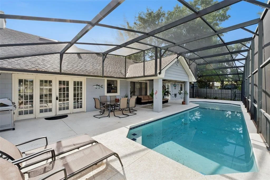 Photo of 2002 FAIRWAY DRIVE