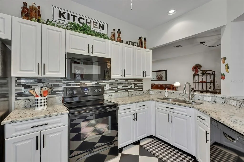 Photo of 15036 SILVERSMITH CIRCLE