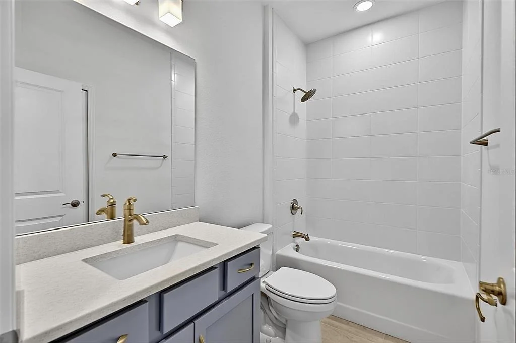 Photo of 10 PERSIMMON DRIVE
