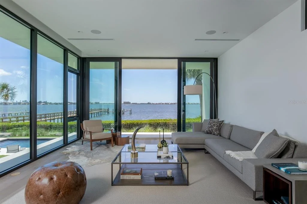 Photo of 1500 BAYVIEW DRIVE