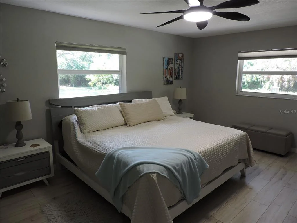 Photo of 905 COLONIAL ROAD